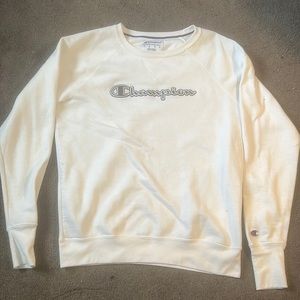 size medium white champion crewneck